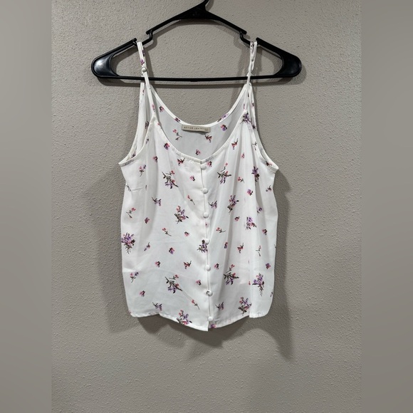 Active USA Floral Button Up Tank - Picture 1 of 5